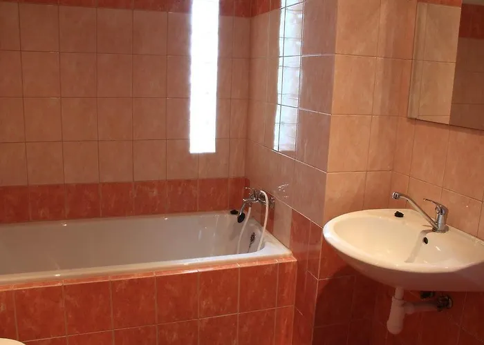 纳尔瓦旅馆 * 布拉迪斯拉发